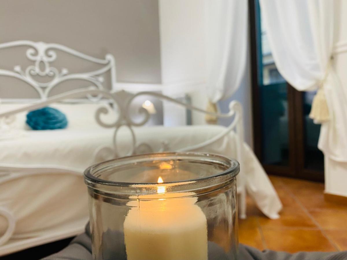 Miluar - Centro Storico - Lungo La Via Della Musica Bed and Breakfast Νάπολη Εξωτερικό φωτογραφία