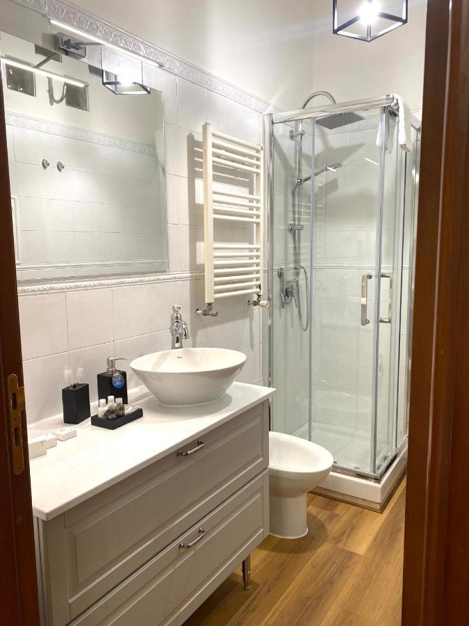 Miluar - Centro Storico - Lungo La Via Della Musica Bed and Breakfast Νάπολη Εξωτερικό φωτογραφία